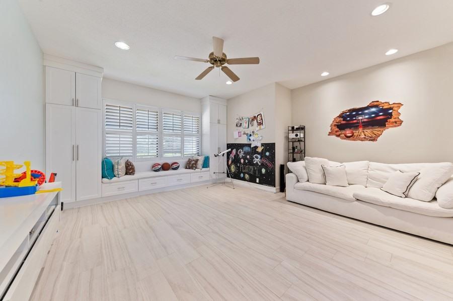 4348 Kasso Circle Boca Raton, FL 33487 - Photo 20 of 31 Bedroom 3