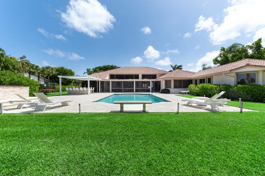 4348 Kasso Circle Boca Raton, FL 33487 - Photo 25 of 31 Pool 2