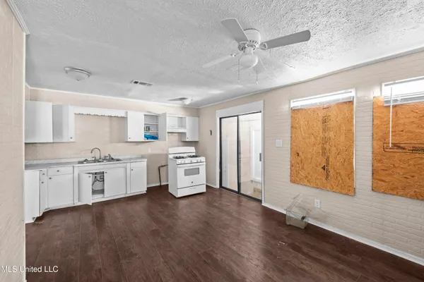 $59,000 | 920 Woody Drive, Jackson, MS 39212