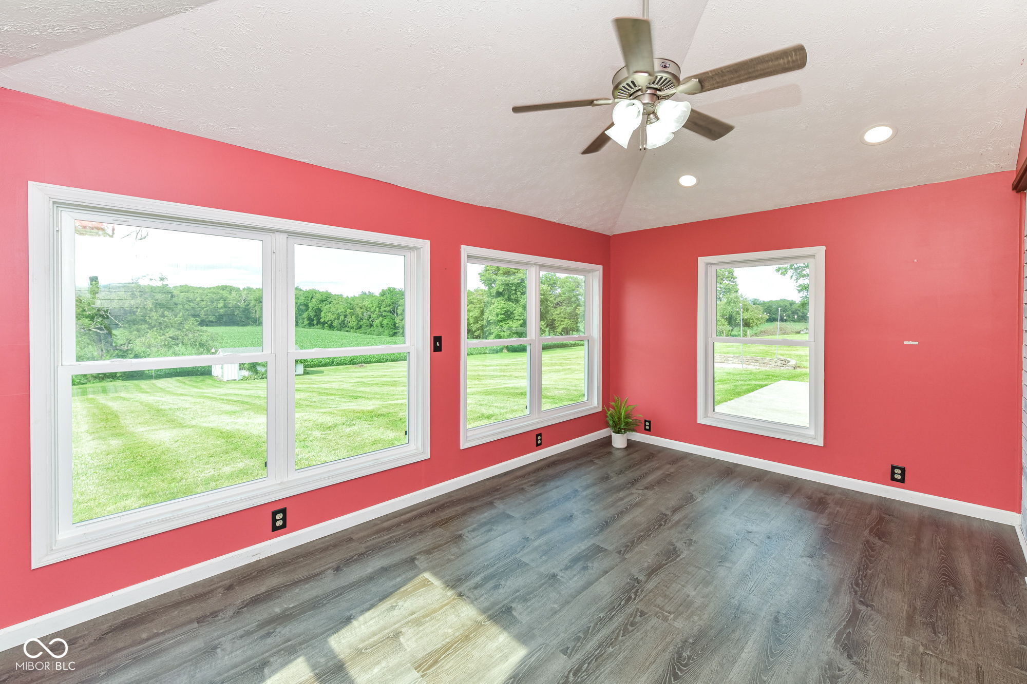 9054 West 8th Street Road Anderson, IN 46011 - Photo 19 of 56