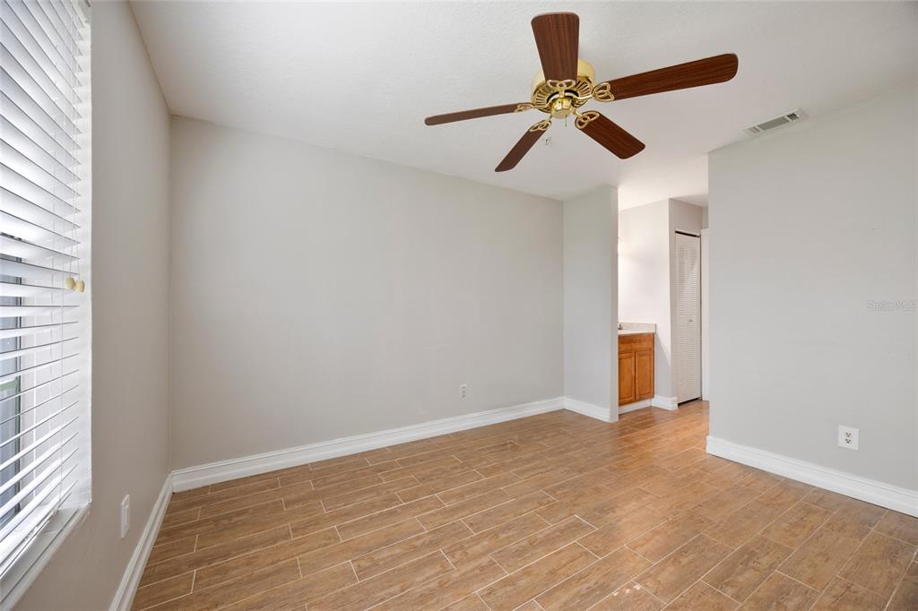 241 Afton Square, Unit 103 Altamonte Springs, FL 32714 - Photo 10 of 18