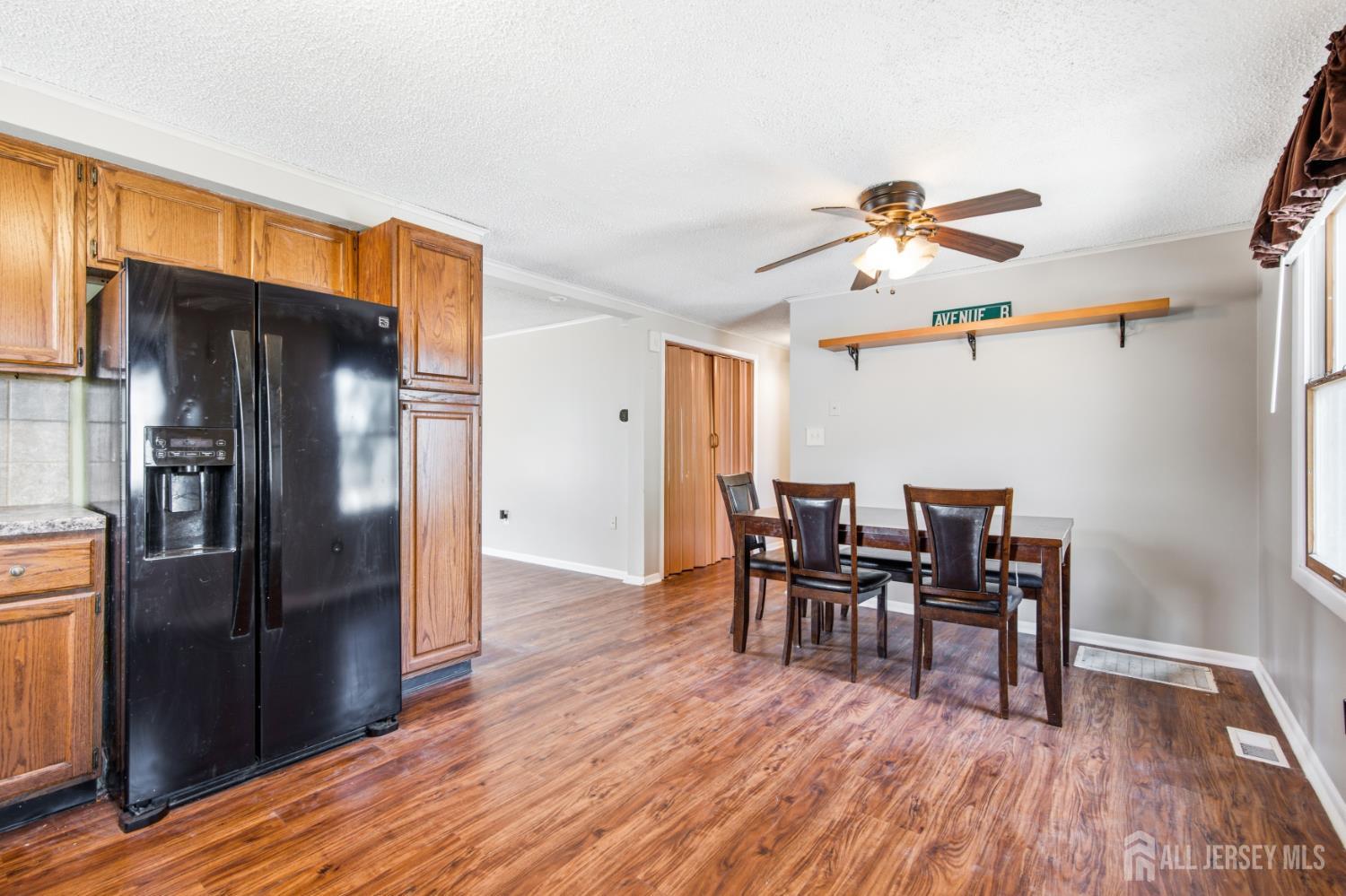 16 Avenue B Helmetta, NJ 08828 - Photo 8 of 28