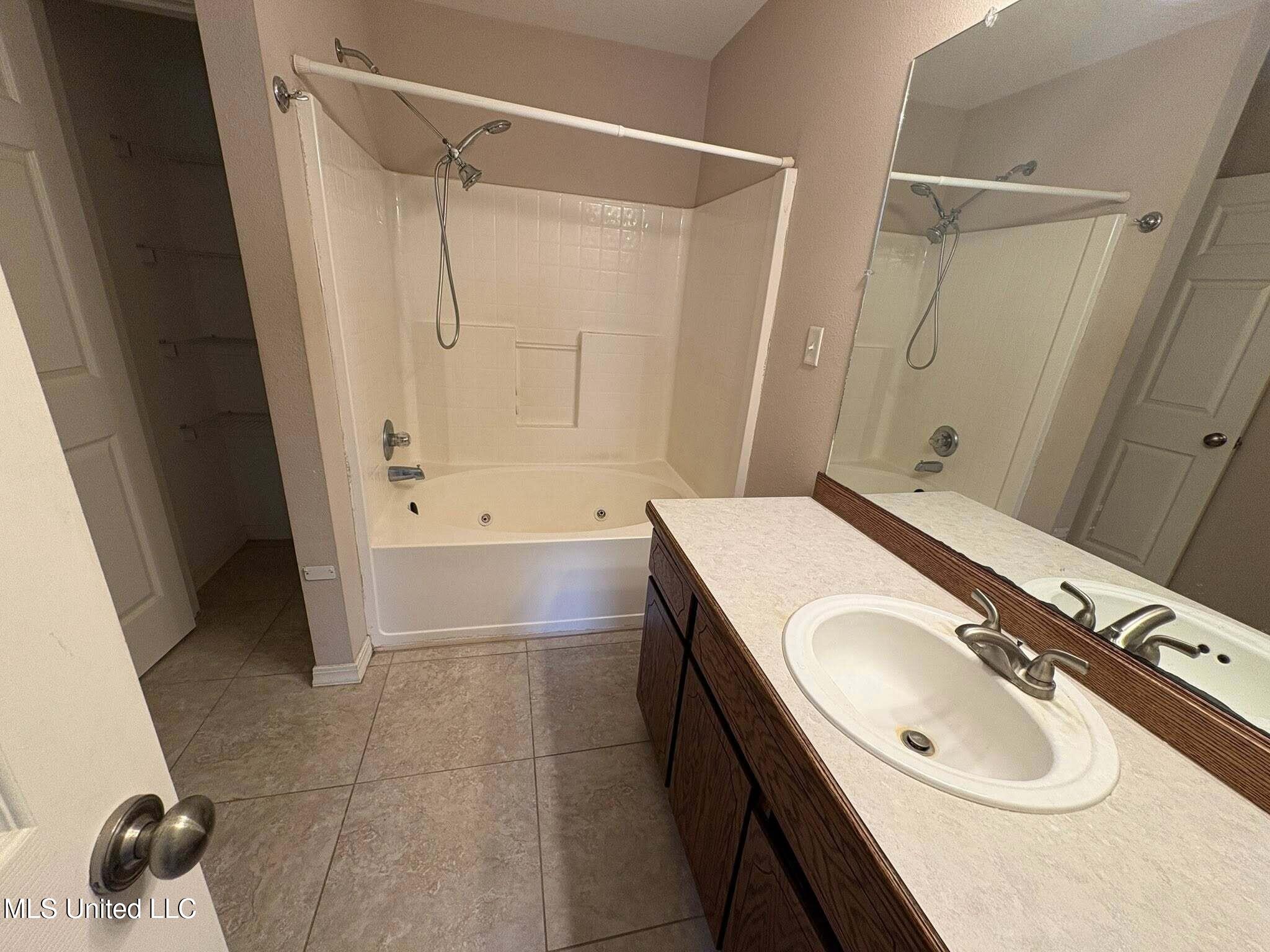 501 Pratt Road Wiggins, MS 39577 - Photo 17 of 25 bath1