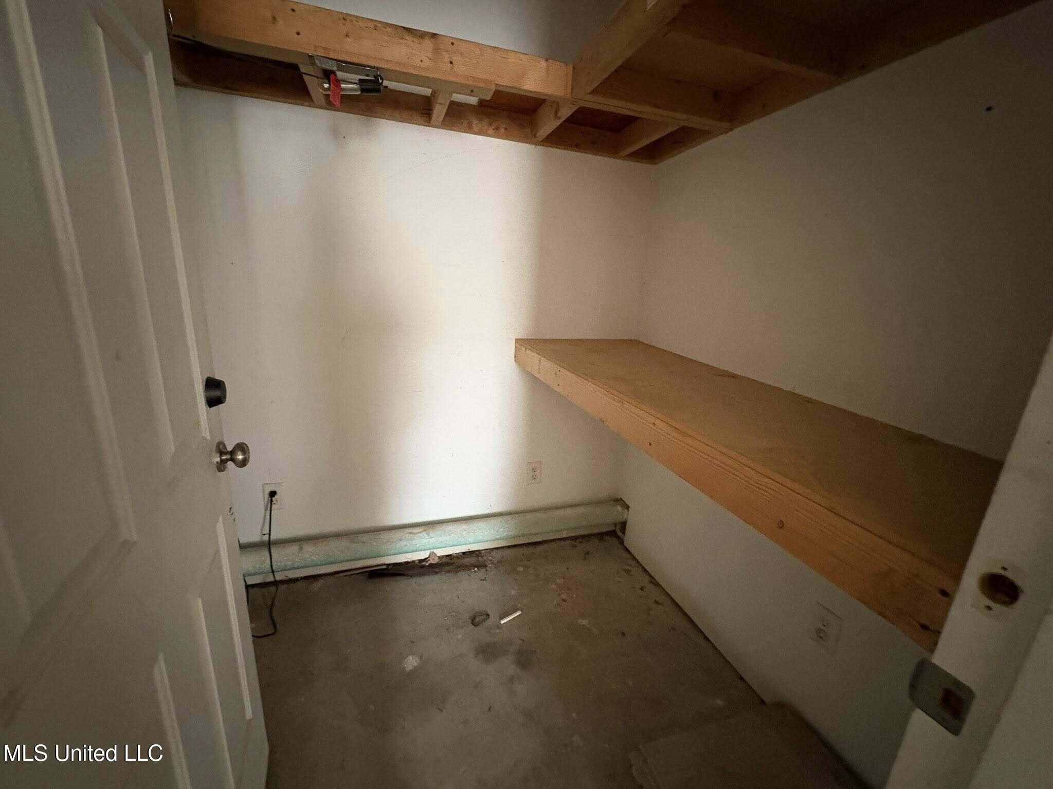 501 Pratt Road Wiggins, MS 39577 - Photo 24 of 25 storage - garage