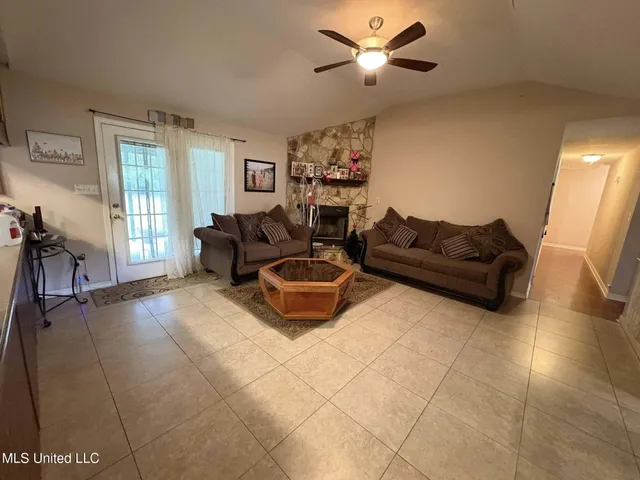 $242,900 | 501 Pratt Road, Wiggins, MS 39577