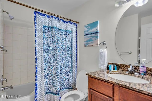 $2,100 | 2421 Beachview Drive, Unit B11, Ocean Springs, MS 39564