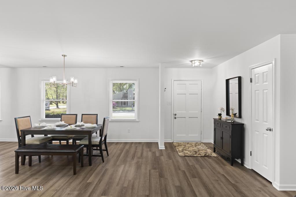 700 Shadowridge Road Jacksonville, NC 28546 - Photo 5 of 33 425A4960