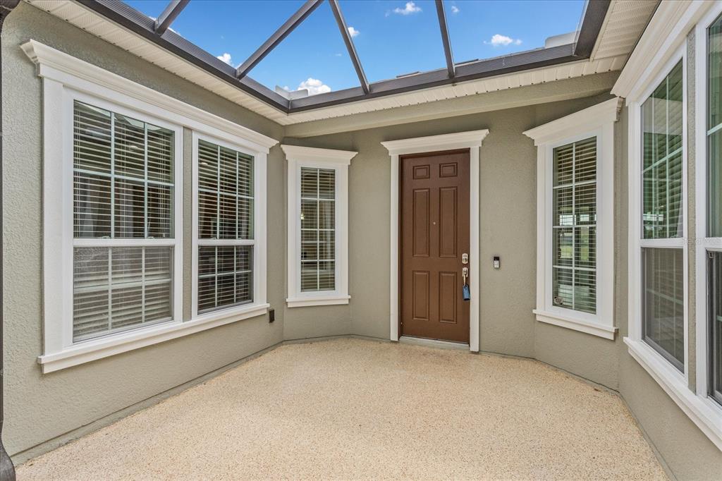 124 Balmy Coast Road Groveland, FL 34736 - Photo 2 of 37