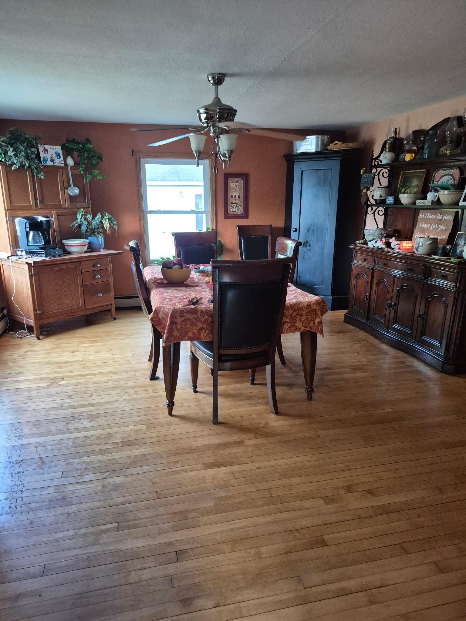 212 Highview Avenue Shawano, WI 54166 - Photo 15 of 21