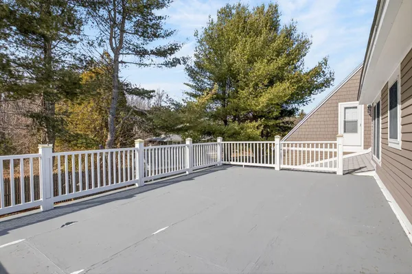 $685,000 | 28 Coggeshall Lane, Wells, ME 04090