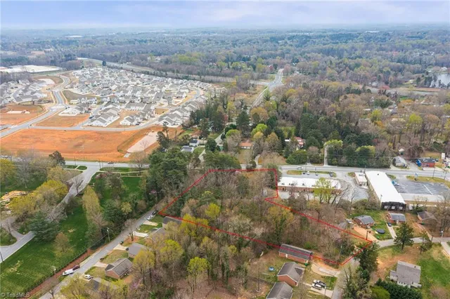 $199,000 | 1227 Greensboro Road, High Point, NC 27260