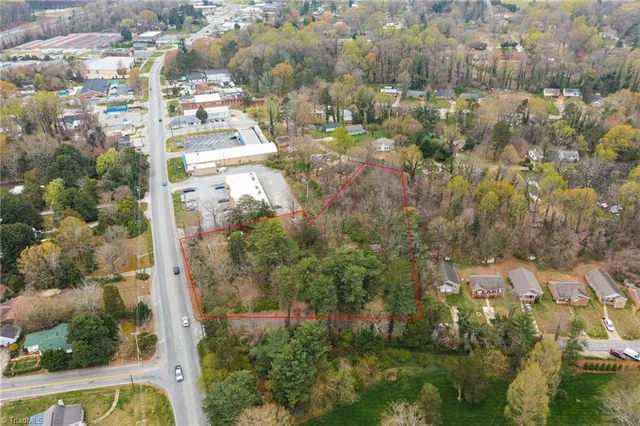 $199,000 | 1227 Greensboro Road, High Point, NC 27260