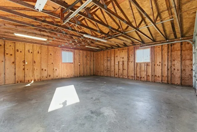 $329,900 | 5952 Highway 76 East, Springfield, TN 37172