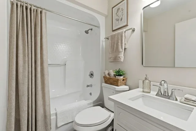 $329,900 | 5952 Highway 76 East, Springfield, TN 37172