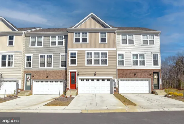 $2,600 | 23296 Sugar Pine Lane, California, MD 20619