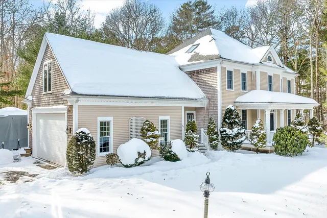 $1,250,000 | 32 Pimlico Pond Road, Forestdale, MA 02644