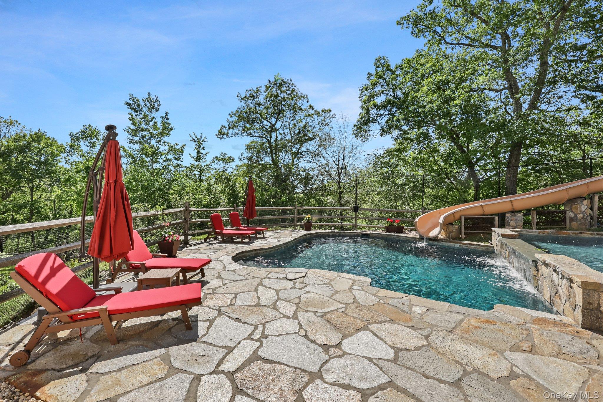 24 Jackson Road Mahopac, NY 10541 - Photo 9 of 46