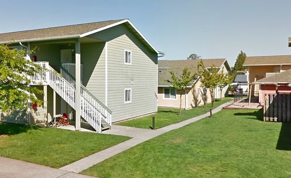 $1,021 | 111 Virginia Drive, Unit 50, Centralia, WA 98531