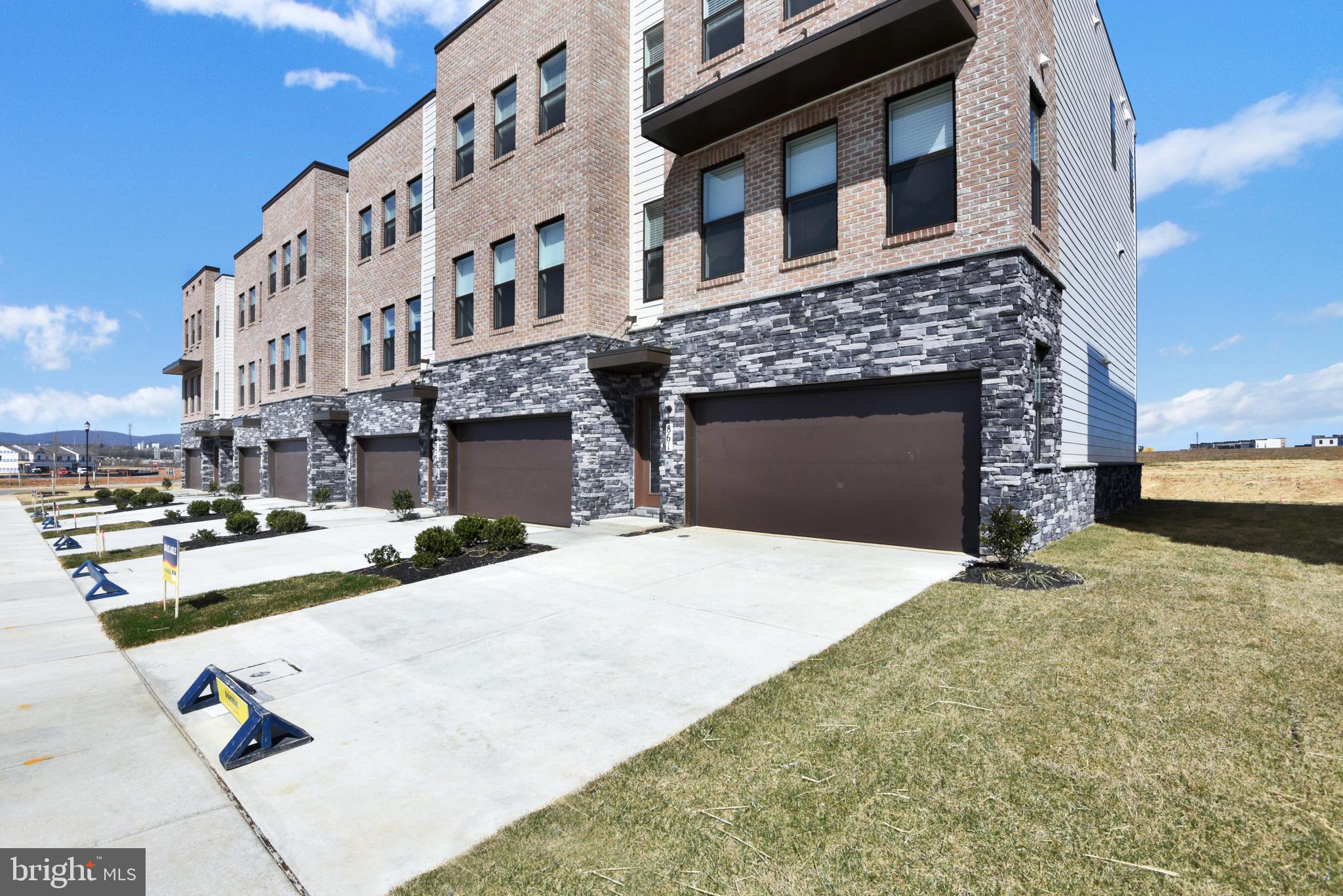876 Amity Street Frederick, MD 21701 - Photo 2 of 23