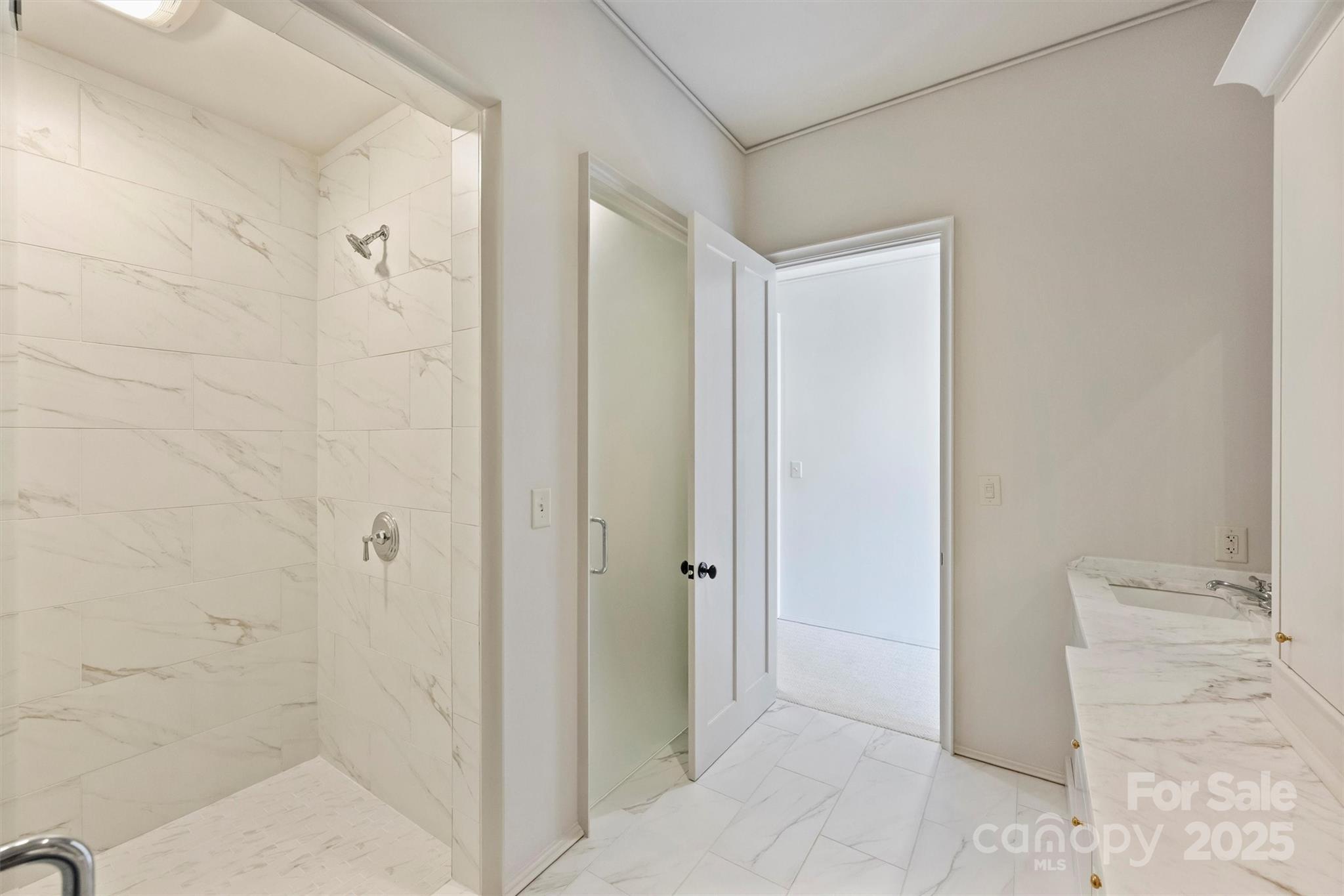 1168 Queens Road Charlotte, NC 28207 - Photo 23 of 27 Gallery Image 23