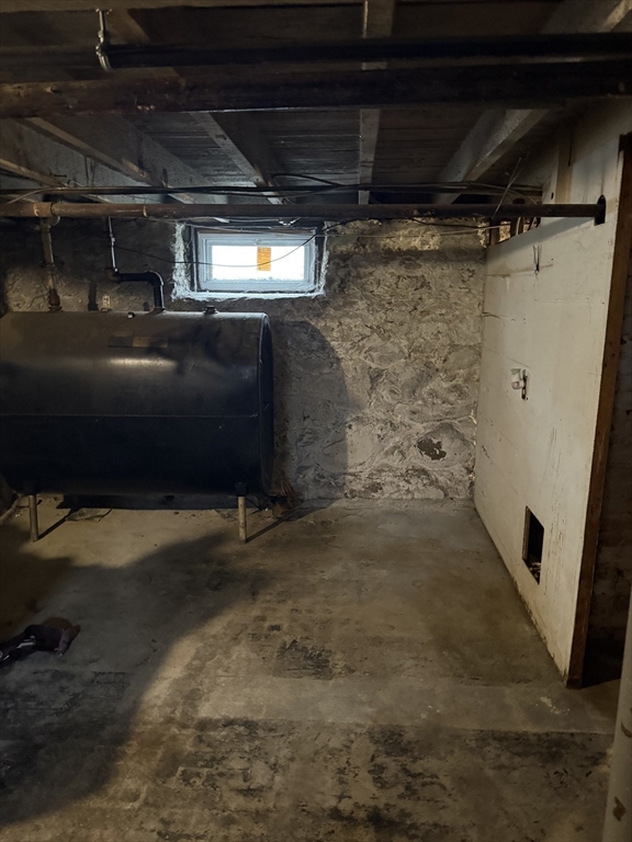 102 Weare Street Lawrence, MA 01843 - Photo 27 of 27 a view of a garage