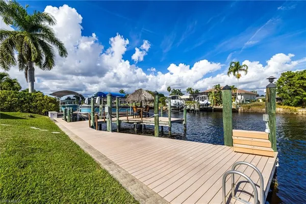 $6,000 | 1911 Southeast 32nd Terrace, Cape Coral, FL 33904