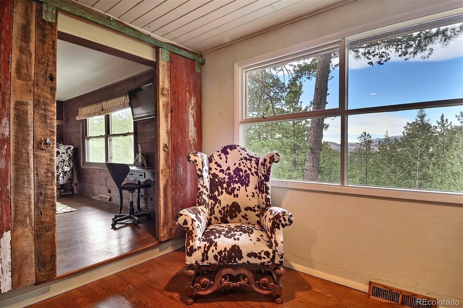 552 Mt Evans Road Golden, CO 80401 - Photo 7 of 35 Gallery Image 7