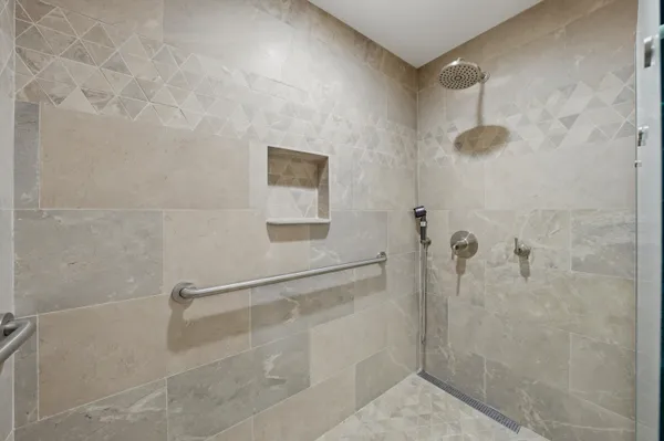 $595,000 | 910 Island Drive, Unit 206, Rancho Mirage, CA 92270