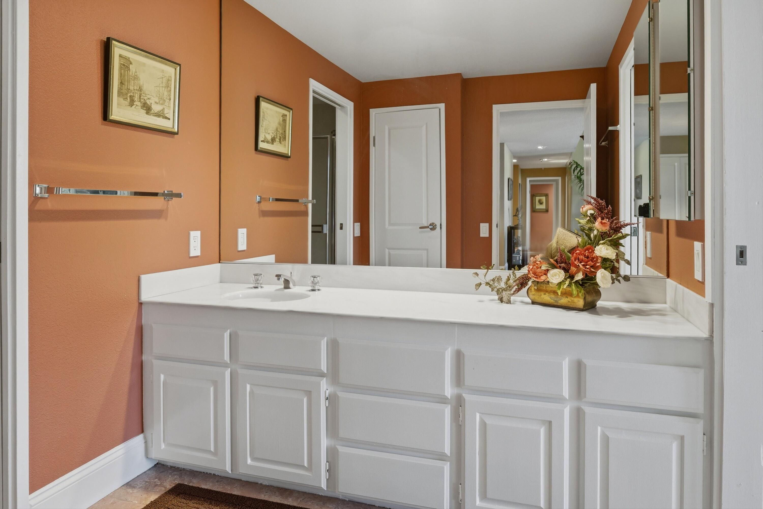 910 Island Drive, Unit 206 Rancho Mirage, CA 92270 - Photo 29 of 41 29-Photo-29