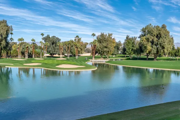 $595,000 | 910 Island Drive, Unit 206, Rancho Mirage, CA 92270