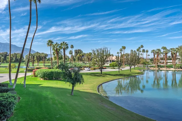 $595,000 | 910 Island Drive, Unit 206, Rancho Mirage, CA 92270