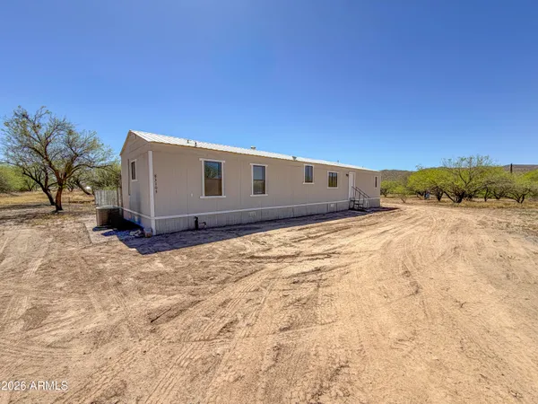 $239,000 | 83105 East Bartolo Road, Winkelman, AZ 85192