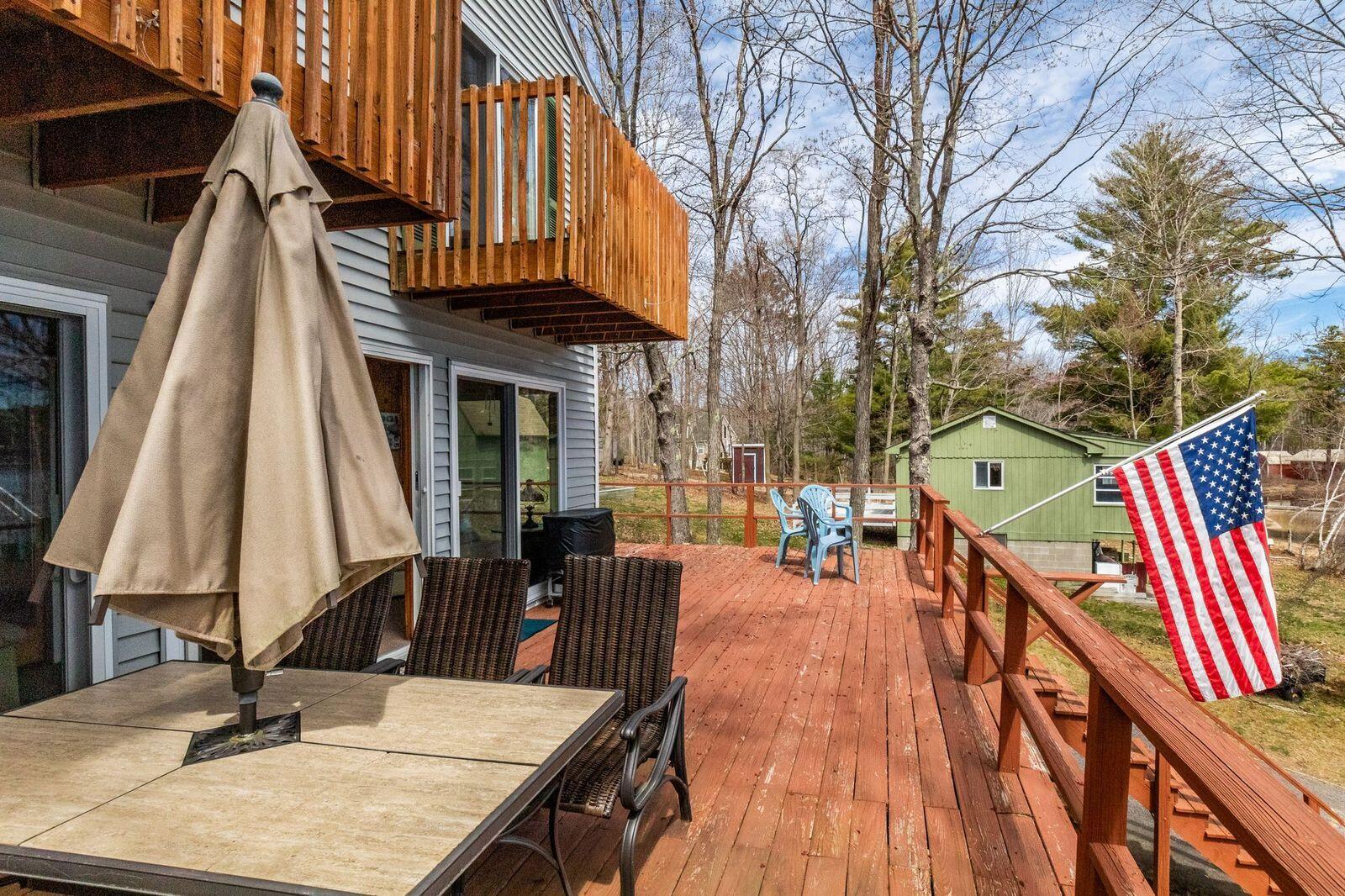 125 North Shore Road Shapleigh, ME 04076 - Photo 20 of 24 125 NOrth another deck view