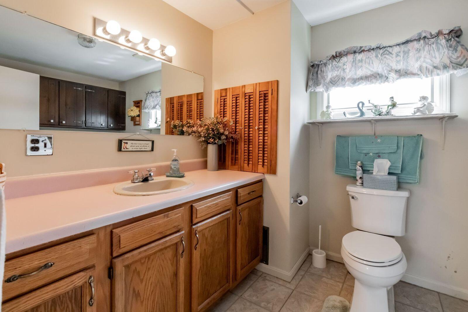 125 North Shore Road Shapleigh, ME 04076 - Photo 7 of 24 125 north shore bath