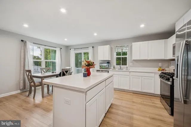 $400,000 | 81 Southwind Drive, Blackwood, NJ 08012