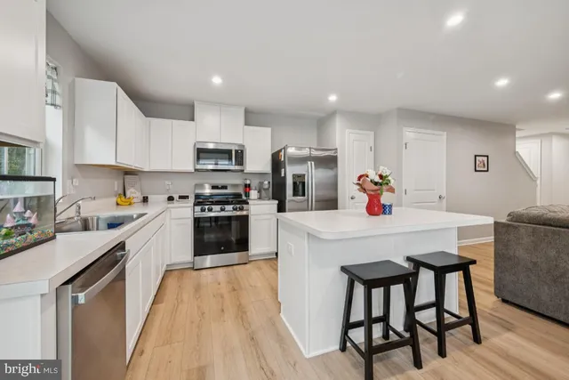 $400,000 | 81 Southwind Drive, Blackwood, NJ 08012