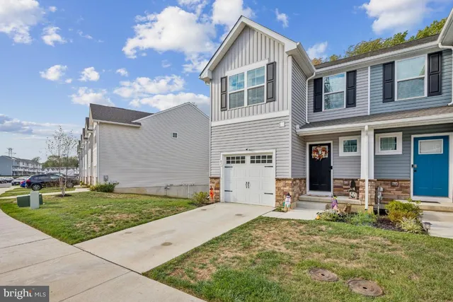 $400,000 | 81 Southwind Drive, Blackwood, NJ 08012