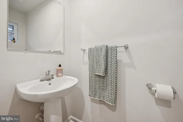 $400,000 | 81 Southwind Drive, Blackwood, NJ 08012