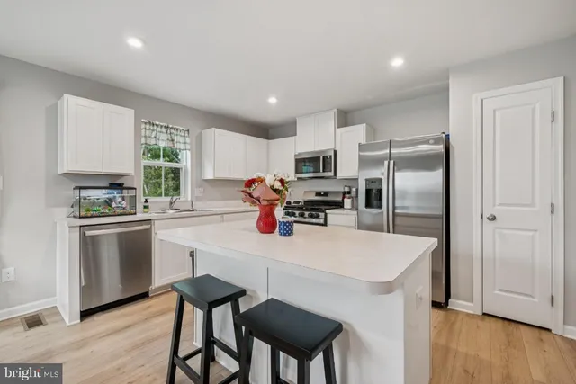 $400,000 | 81 Southwind Drive, Blackwood, NJ 08012