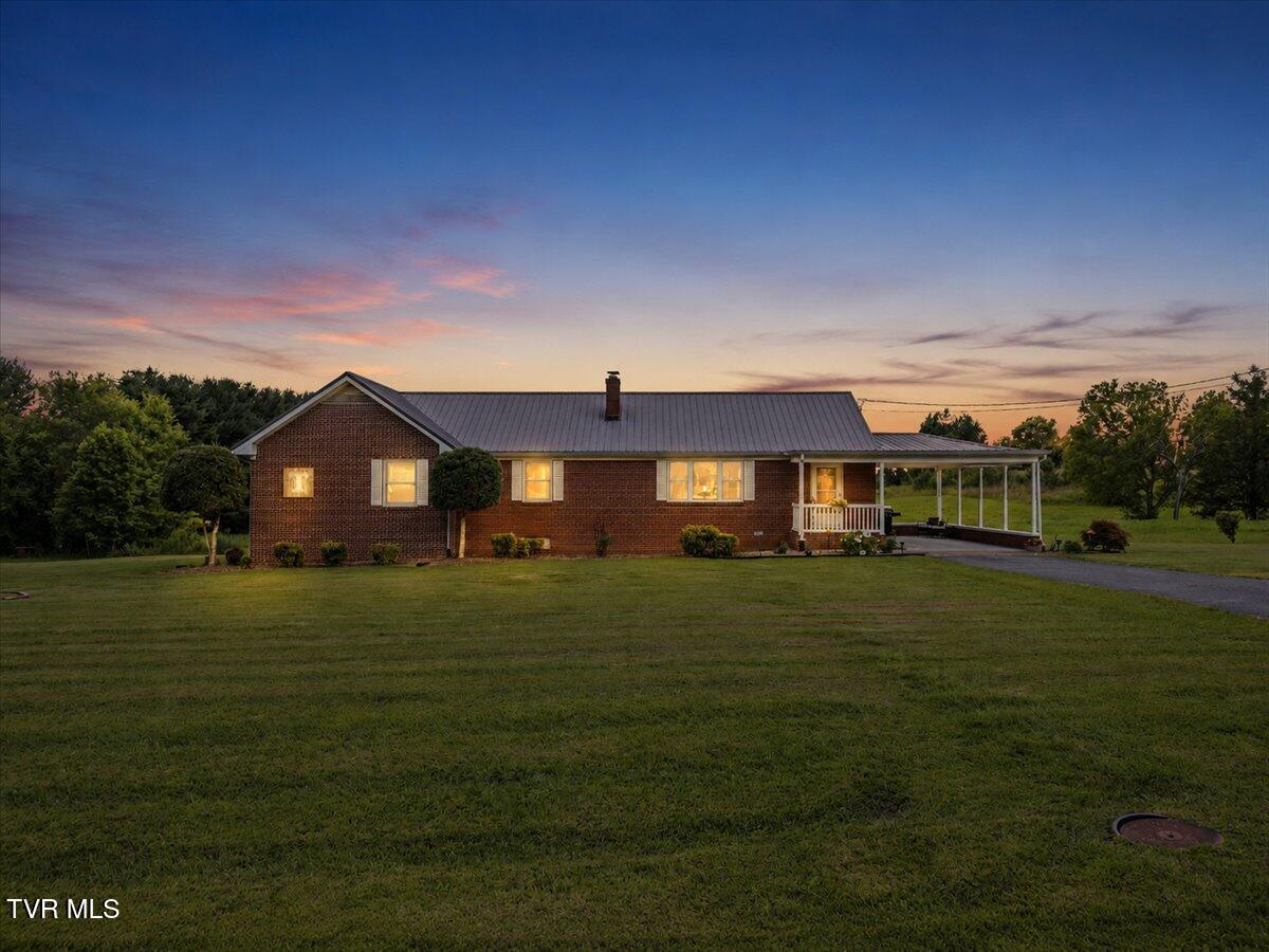 7275 Erwin Highway Chuckey, TN 37641 - Photo 2 of 43 01-DTD