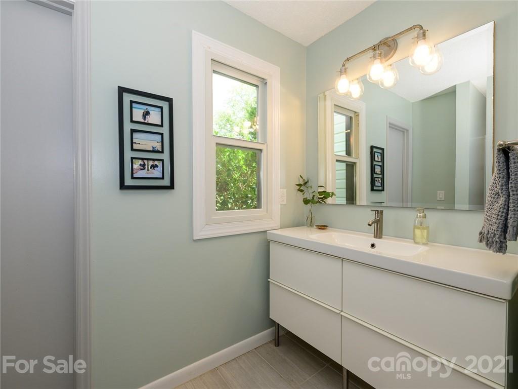 11316 5 Cedars Road Charlotte, NC 28226 - Photo 22 of 34 Gallery Image 22