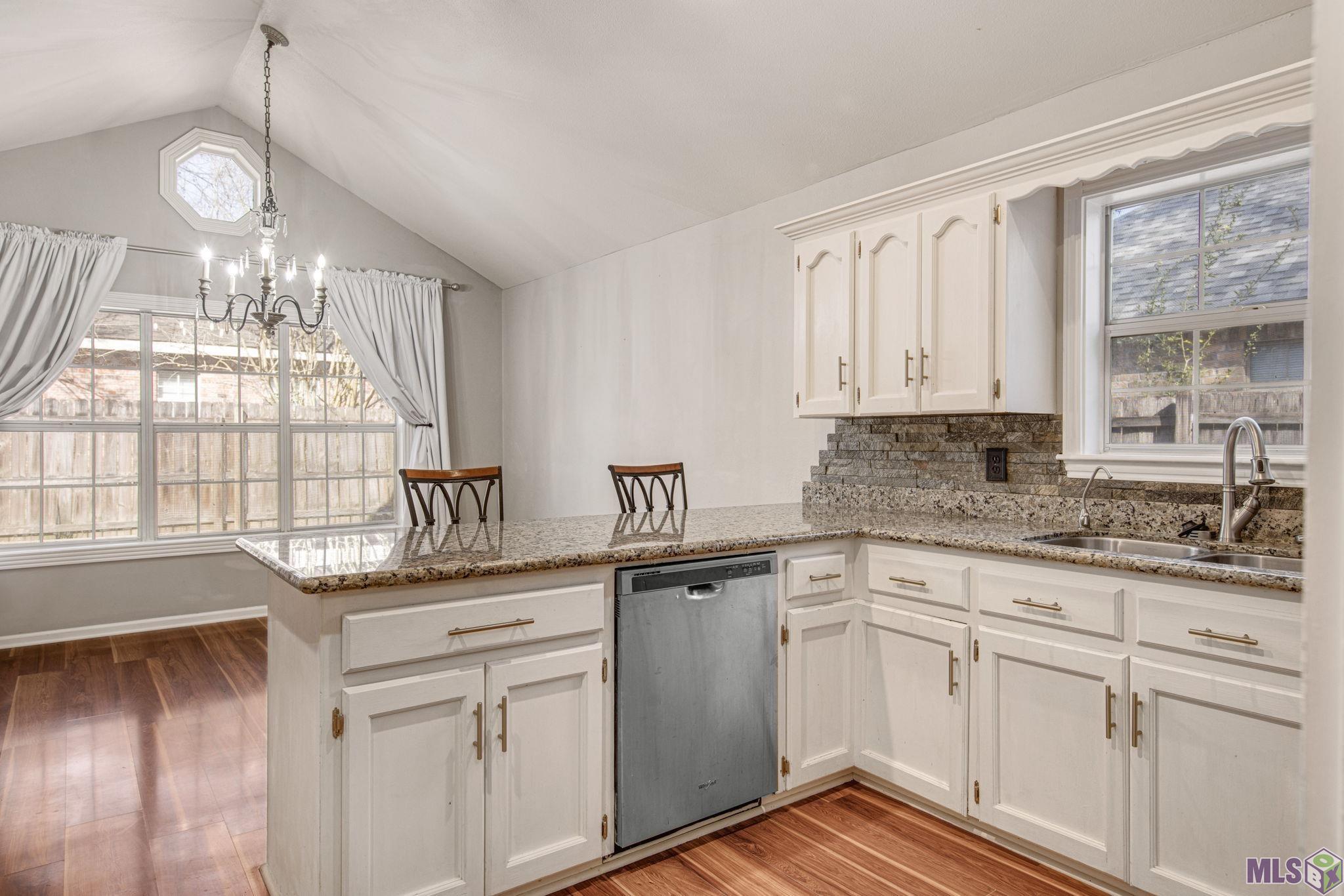 102 Eldorado Court Lafayette, LA 70503 - Photo 12 of 24