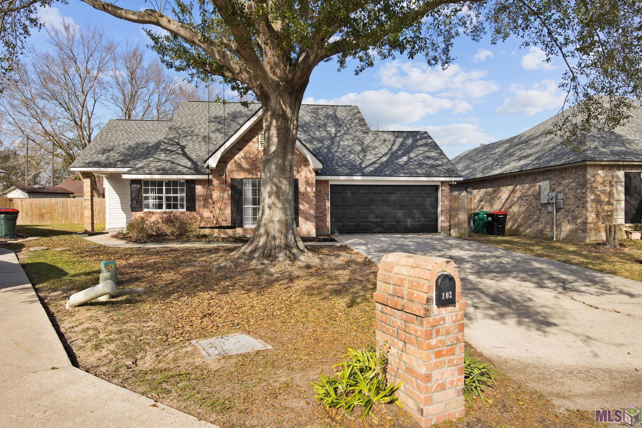 102 Eldorado Court Lafayette, LA 70503 - Photo 2 of 24