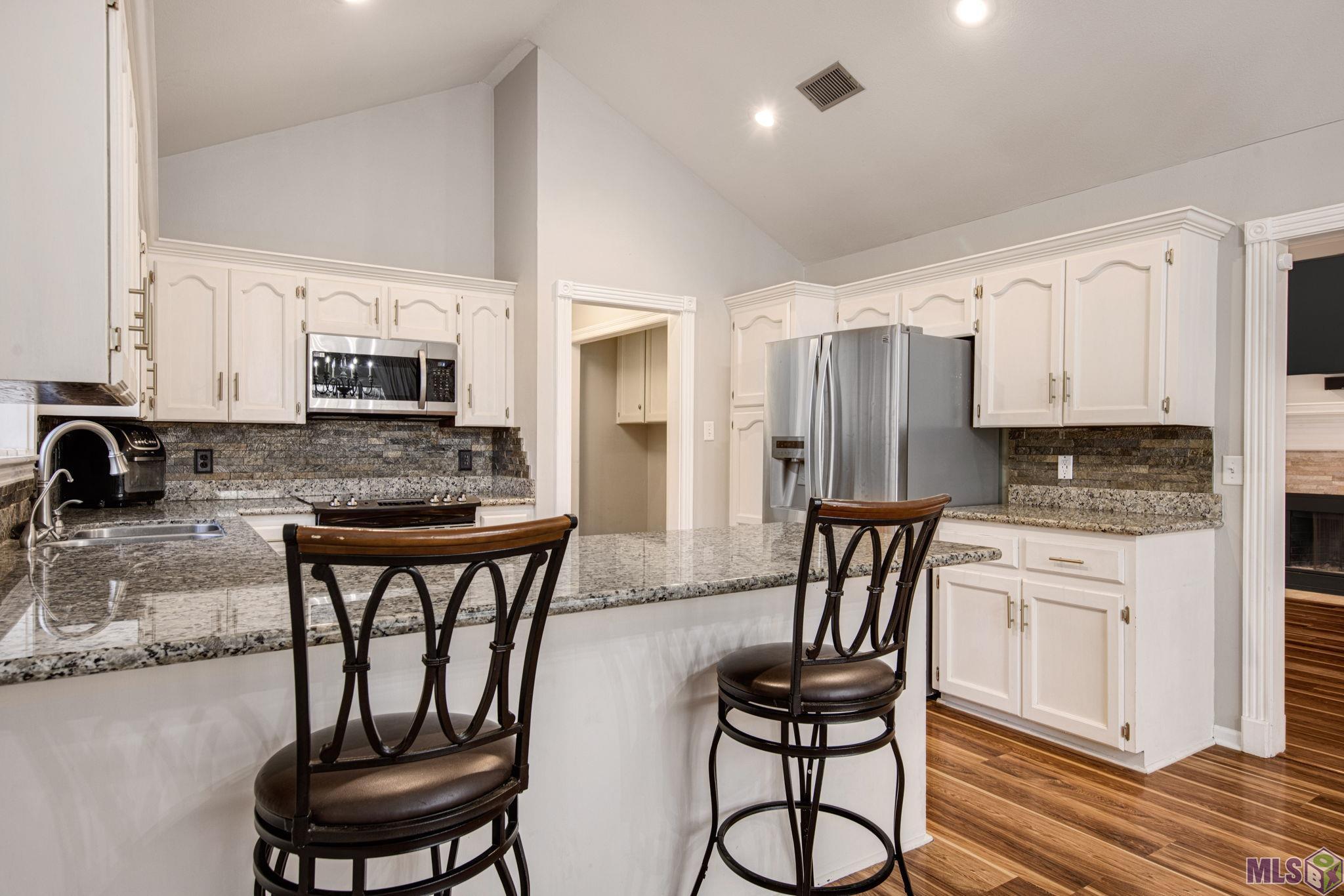 102 Eldorado Court Lafayette, LA 70503 - Photo 10 of 24