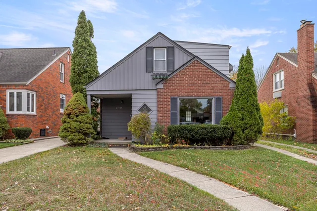 $340,000 | 23045 Murray Street, Dearborn, MI 48128