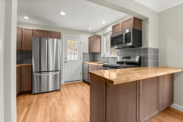 $340,000 | 23045 Murray Street, Dearborn, MI 48128