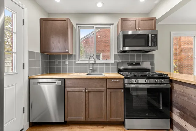 $340,000 | 23045 Murray Street, Dearborn, MI 48128