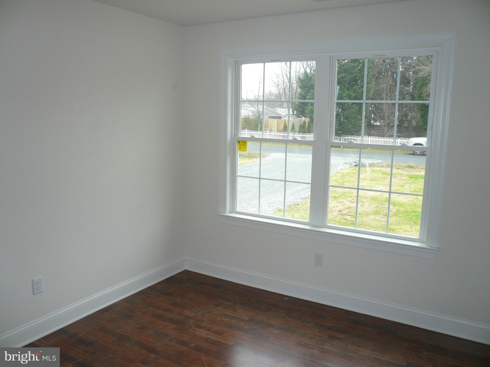 Deep Landing Road Chestertown, MD 21620 - Photo 22 of 24 Living Room