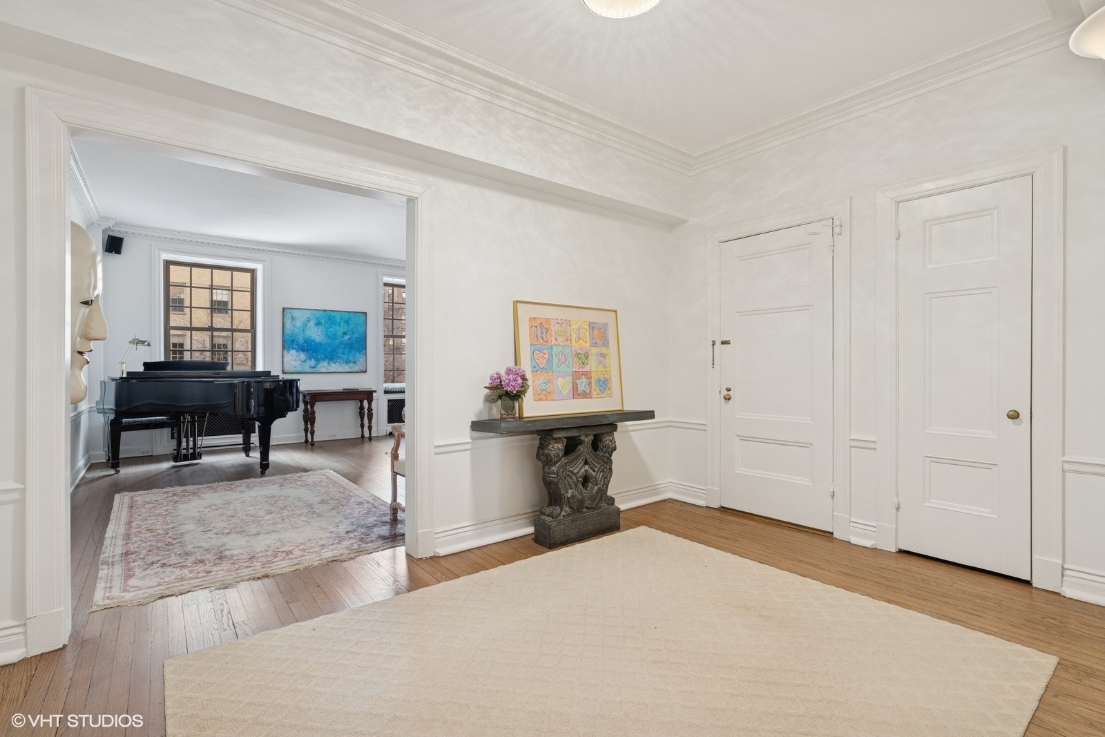 232 East Walton Place, Unit 4E Chicago, IL 60611 - Photo 5 of 32 a living room with furniture a piano and a window