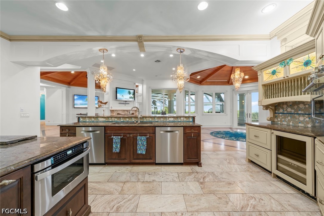 4725 Rue Belle Mer Sanibel, FL 33957 - Photo 8 of 42